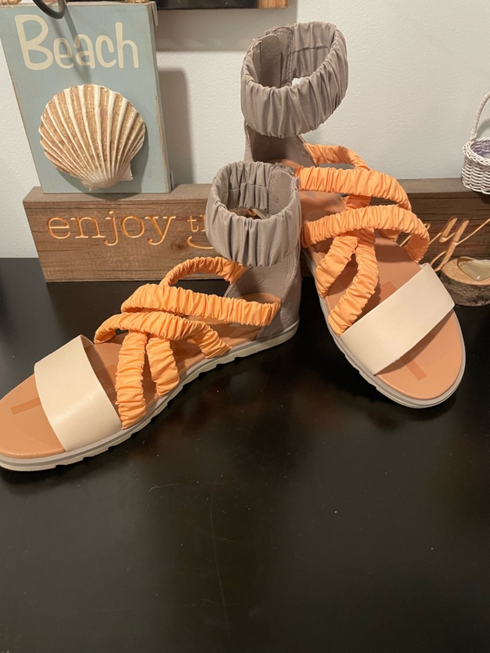 Sorel Ella II ankle strap sandals size 7